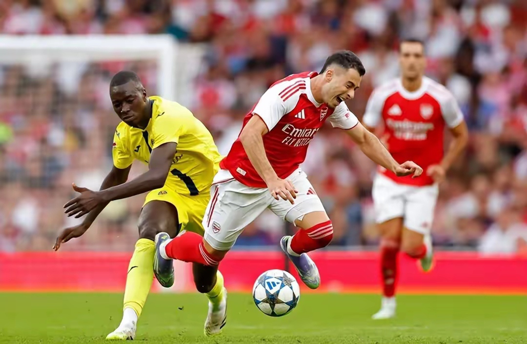 比利亚雷亚尔后防失守,导致输球潮继续 比利亚雷亚尔后防失守,导致输球潮继续