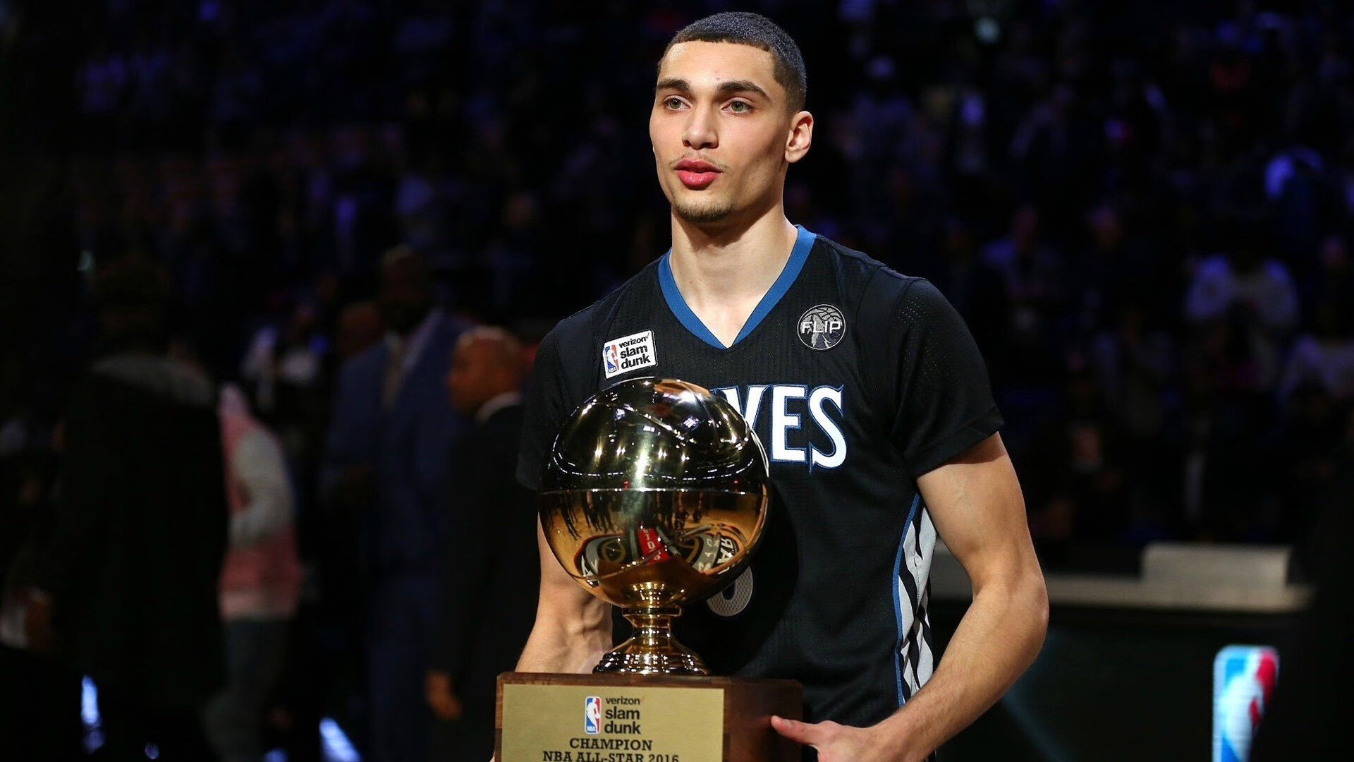 快船封锁灰熊,哈利伯顿成为关键先生