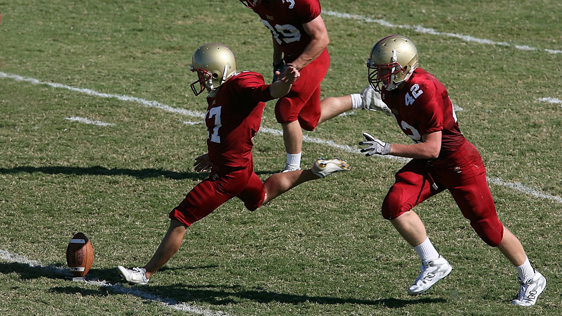 杰伦·格林爆发破局，老鹰节奏掌控令辽宁队陷被动